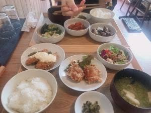 マツボクリ食堂