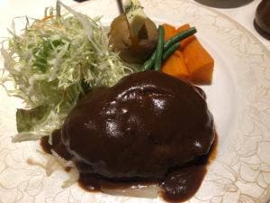 にこにこハンバーグ ひまわり