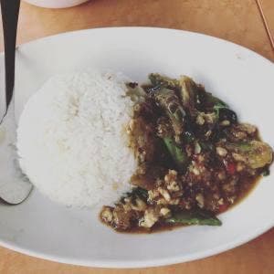 タイ食堂 サワディー