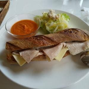 キャスロン 紫山店