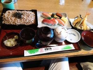 とんでん 清田店