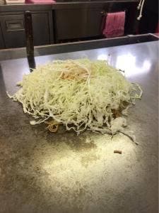 ふたごや