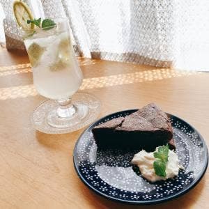 喫茶アオツキ