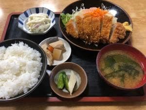 大ひら亭