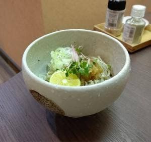 神戸 六甲道 石臼挽き手打ち蕎麦 そば切り