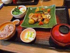 大戸屋ごはん処 湘南モールフィル店