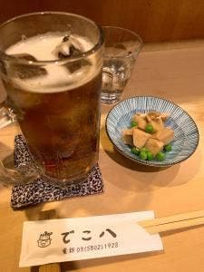 焼とりでこ八