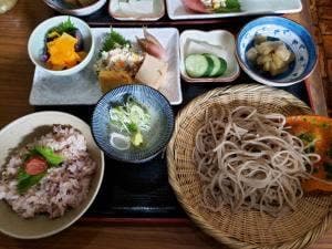聖人そば房 たつみ
