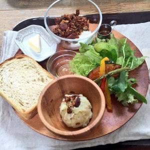 thread cafe