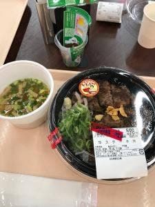 どすこいどんぶり