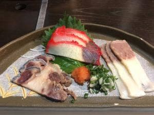 鯨料理とんぼ