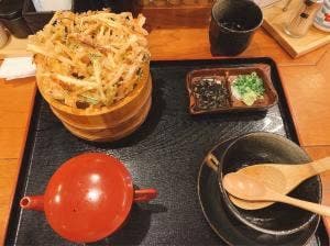 御園天丼 下の一色