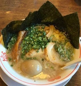 東京とんこつとんとら深谷店