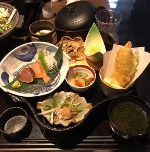 ごちそう村小野店