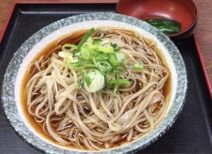 弥助そばや