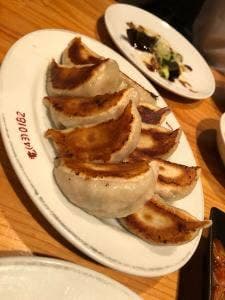 ぎょうざや たつみ