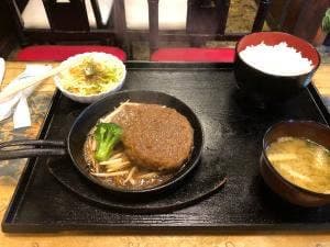 秀和風鉄板焼 秀屋