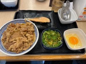 吉野家 西新宿8丁目店