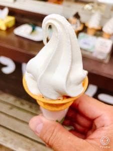 平泉寺のソフトクリーム屋さん 六地蔵店