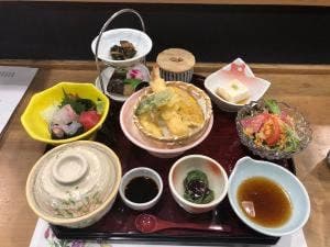 旬菜和食 夢咲屋