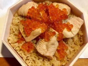 安達魚店