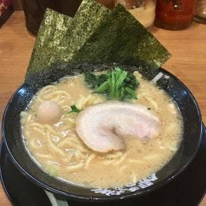 横浜家系ラーメン 町田商店 岡山平井店