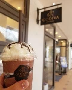 ゴディバ ジャズドリーム長島店