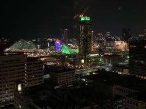 ザ・バー ジェイダブリューハート