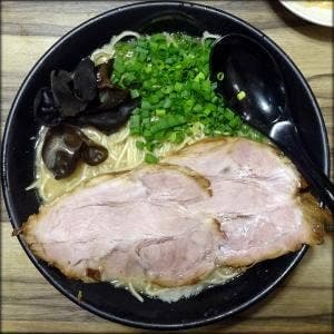 なりよし