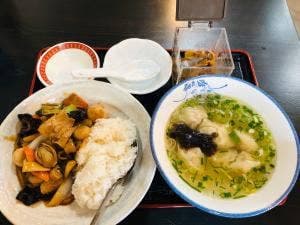 楊友雲呑