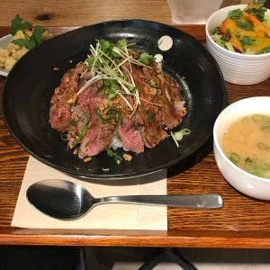 Dining PLUS358