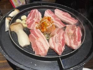 小さな韓国 あぷろ薬院店