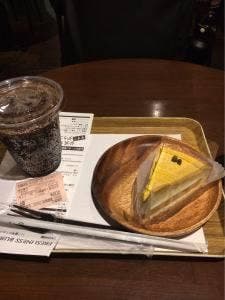 フレッシュネスバーガー 江戸川橋店