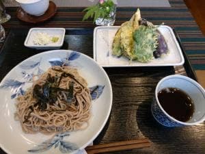 カフェ じぇりびんず