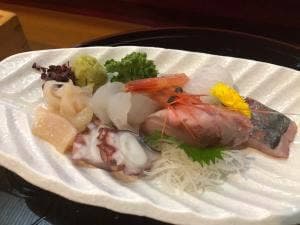 寿し割烹 八重