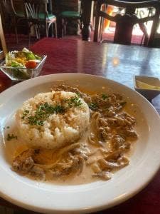 英国パブ ブービーズ 太田川