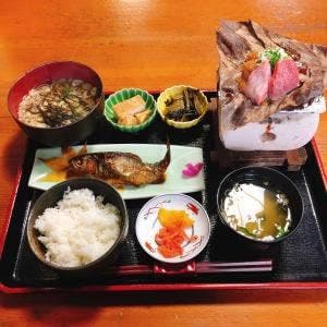 合掌造り味処 白水園