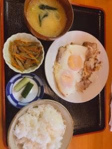 さかえ食堂