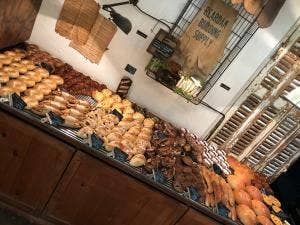 ヨシタベーカリー