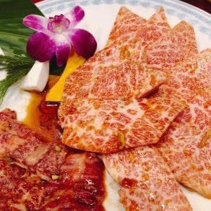 焼肉 八山