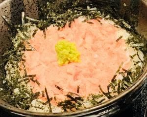 函館朝市 海鮮 ハコビバ