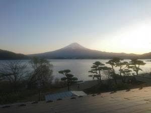 秀峰閣 湖月