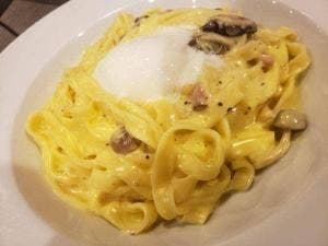 MOMOCAFE
