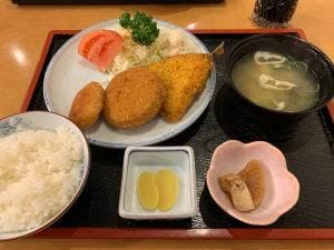 お食事処 さくら