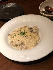カモシヤ