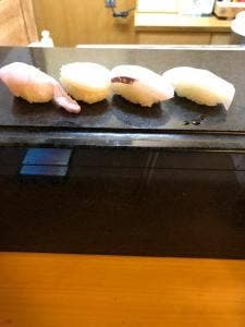 鮨 和