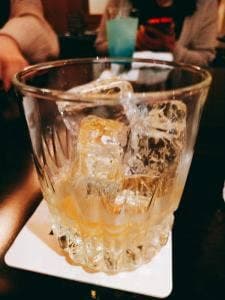 KING'S BAR