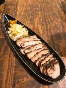 guri クラフトビールと多国籍料理