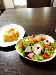 カジュアルフレンチ シェシミズ