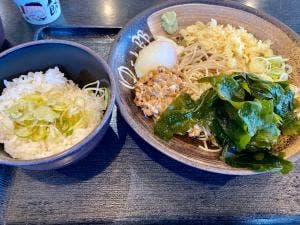 ゆで太郎 もつ次郎 谷和原店